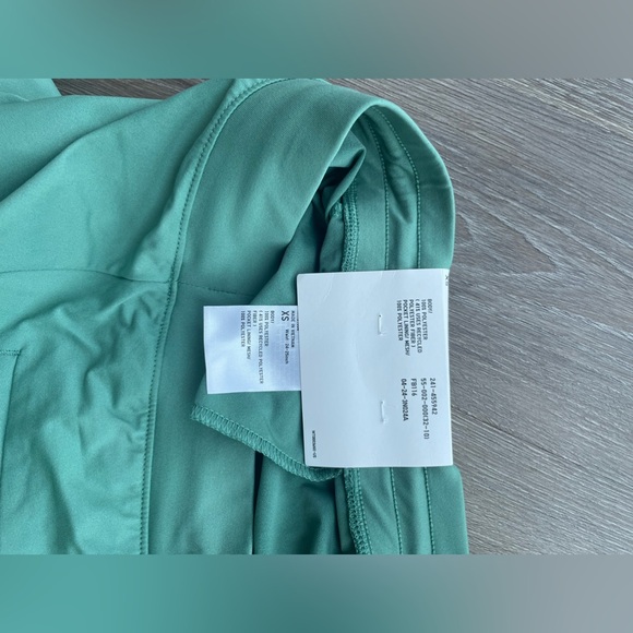 NWT XS Sold Out Color Uniqlo Airism jogger pants - Picture 9 of 10